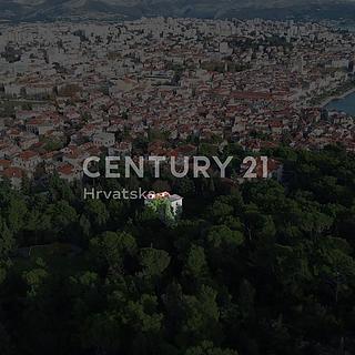 Prodej rodinného domu, 2300m&sup2;