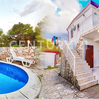 Prodej rodinného domu, 128m&sup2;