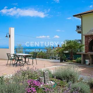 Prodej vily, 400m&sup2;