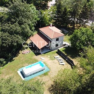 Prodej rodinného domu, 6788m&sup2;