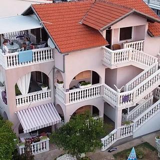 Prodej vily, 325m&sup2;