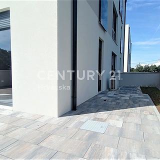 Prodej bytu 2+1, 1m&sup2;