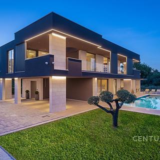 Prodej vily, 292m&sup2;