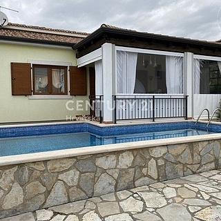 Prodej rodinného domu, 538m&sup2;