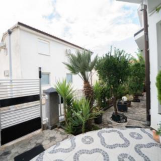 Prodej vily, 300m&sup2;