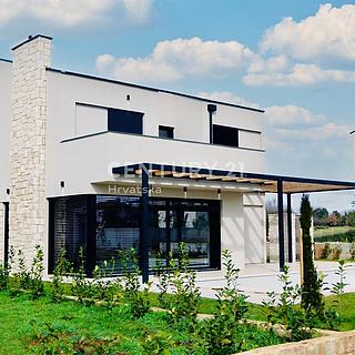 Prodej rodinného domu, 551m&sup2;