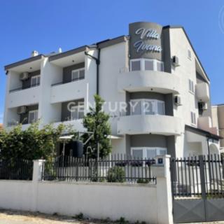 Prodej rodinného domu, 289m²