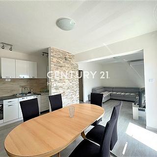 Prodej bytu 2+1, 1m&sup2;