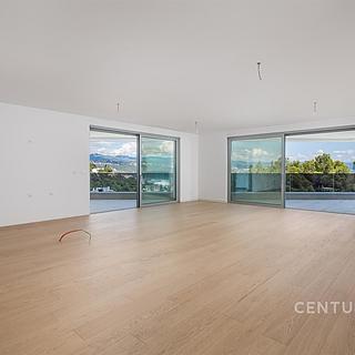 Prodej bytu 3+1, 245m&sup2;