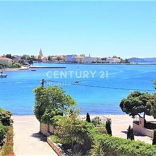 Prodej rodinného domu, 1m²