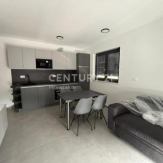 Prodej bytu 5+1 a více, 1m²