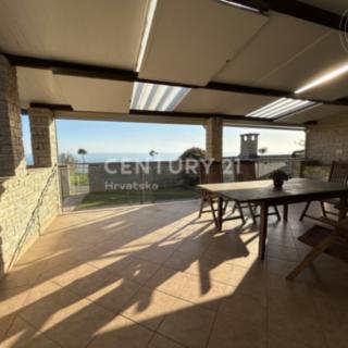 Prodej rodinného domu, 490m²