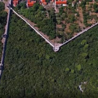 Prodej stavební parcely, 107055m²