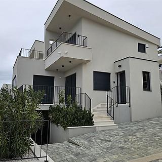 Prodej vily, 180m&sup2;