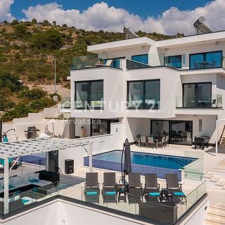 Prodej rodinného domu, 1m²