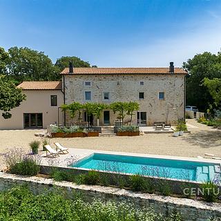 Prodej vily, 350m&sup2;