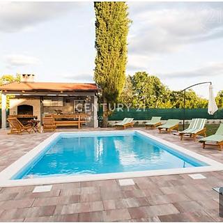 Prodej rodinného domu, 1100m&sup2;