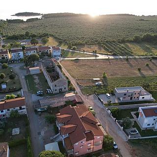 Prodej stavební parcely, 1600m²