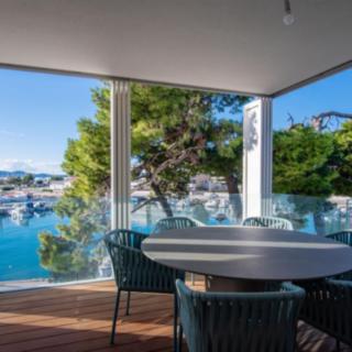 Prodej vily, 417m²