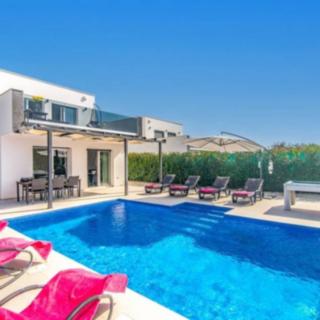 Prodej vily, 130m²