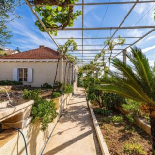 Prodej vily, 160m²