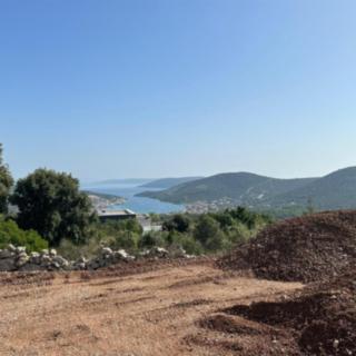 Prodej stavební parcely, 3962m²