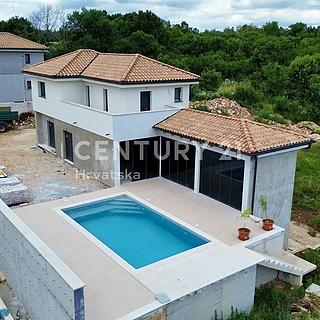 Prodej rodinného domu, 392m&sup2;