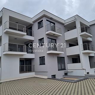 Prodej bytu 2+1, 420m&sup2;