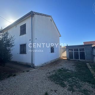 Prodej rodinného domu, 392m&sup2;