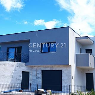 Prodej rodinného domu, 1m²