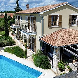 Prodej rodinného domu, 753m&sup2;