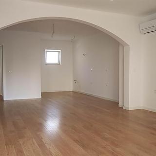 Prodej bytu 2+1, 93m&sup2;