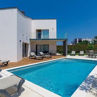 Prodej vily, 400m&sup2;