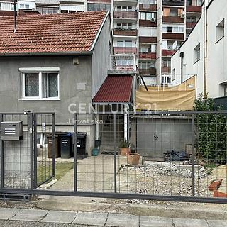 Prodej rodinného domu, 1m²