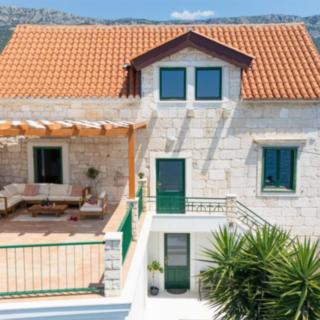 Prodej vily, 268m&sup2;