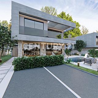 Prodej rodinného domu, 338m²