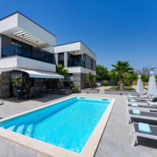 Prodej vily, 219m&sup2;