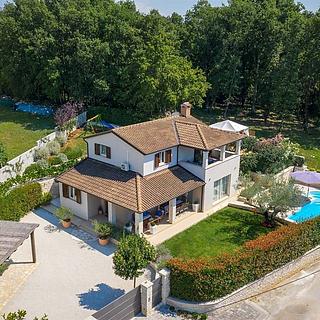 Prodej vily, 170m&sup2;