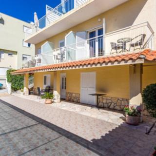 Prodej vily, 650m&sup2;