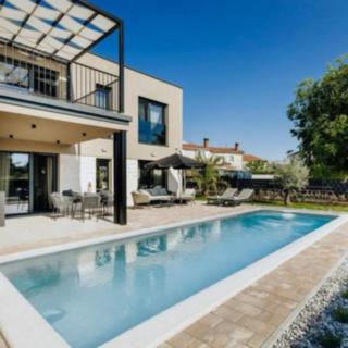 Prodej vily, 170m&sup2;