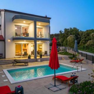Prodej vily, 165m²
