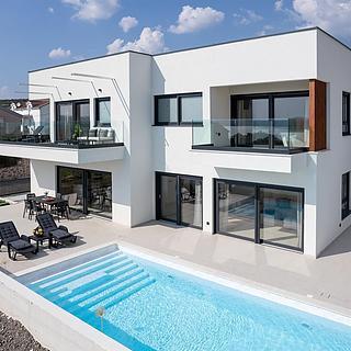 Prodej vily, 194m&sup2;