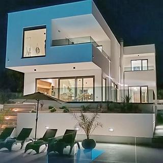 Prodej vily, 230m&sup2;