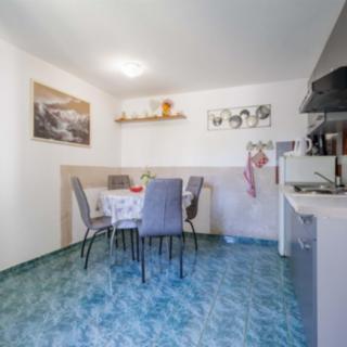 Prodej bytu 2+1, 57m²