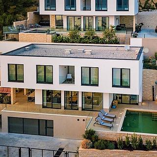 Prodej vily, 330m&sup2;