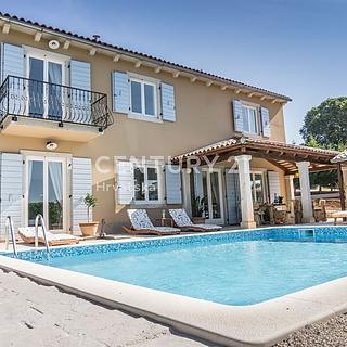 Prodej rodinného domu, 925m&sup2;