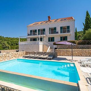 Prodej vily, 430m&sup2;