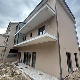 Prodej bytu 2+1, 68m&sup2;