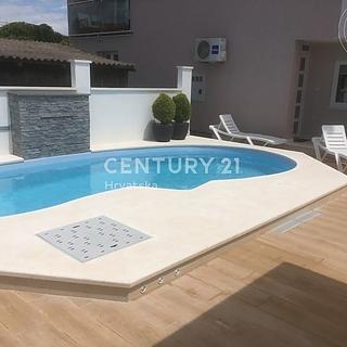 Prodej rodinného domu, 500m&sup2;