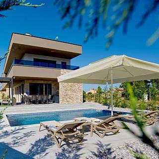 Prodej vily, 200m&sup2;